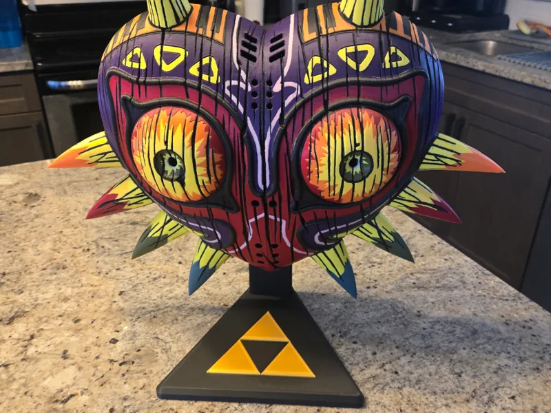 Majora's Mask Desk Stand