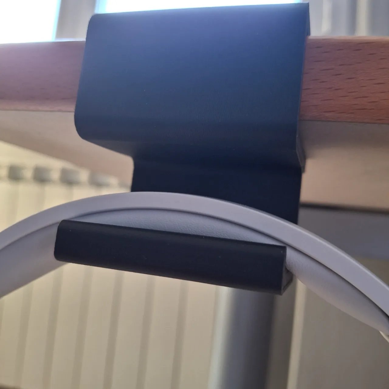 HeadPhone Holder view 4