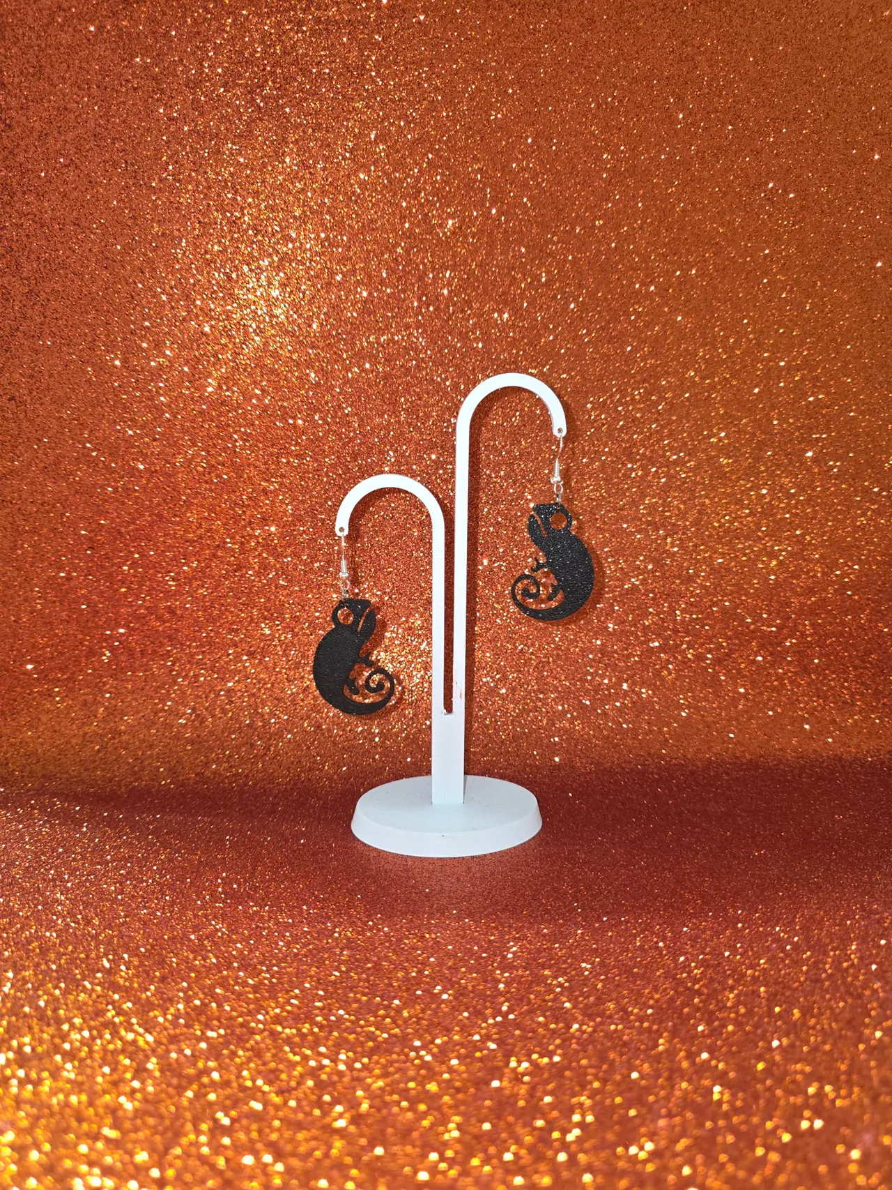 Camaleon v2 earrings view 3