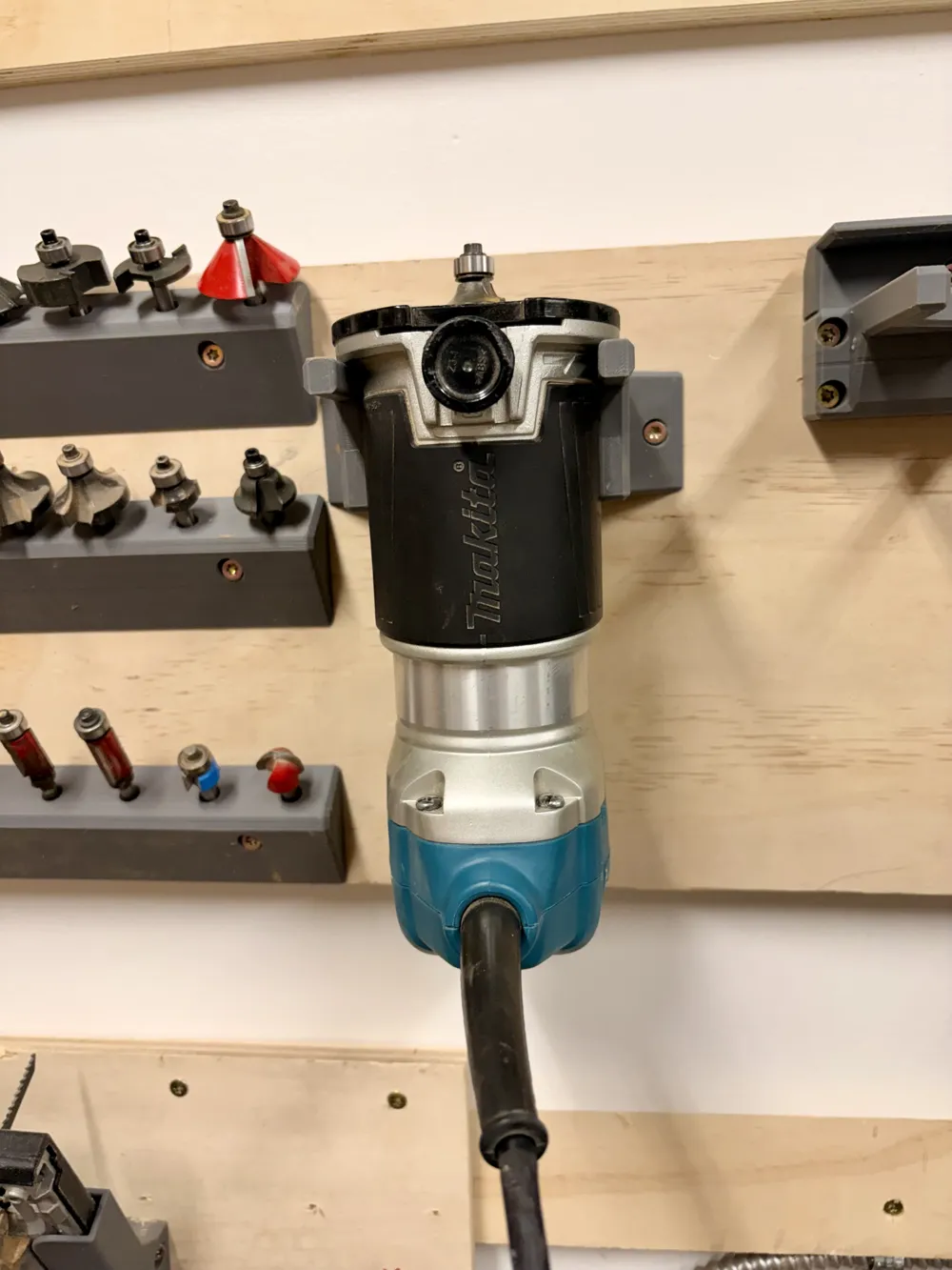 Makita trim router wall storage - Free 3D Print Model - MakerWorld