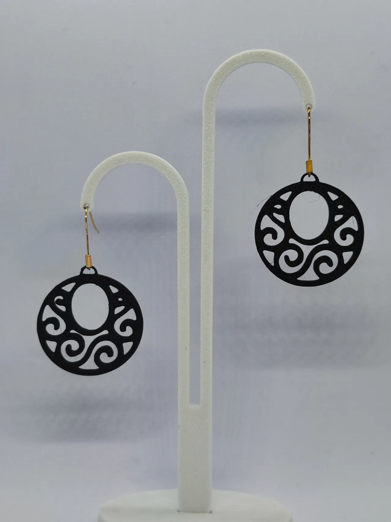 Aretes Ola Negra view 3
