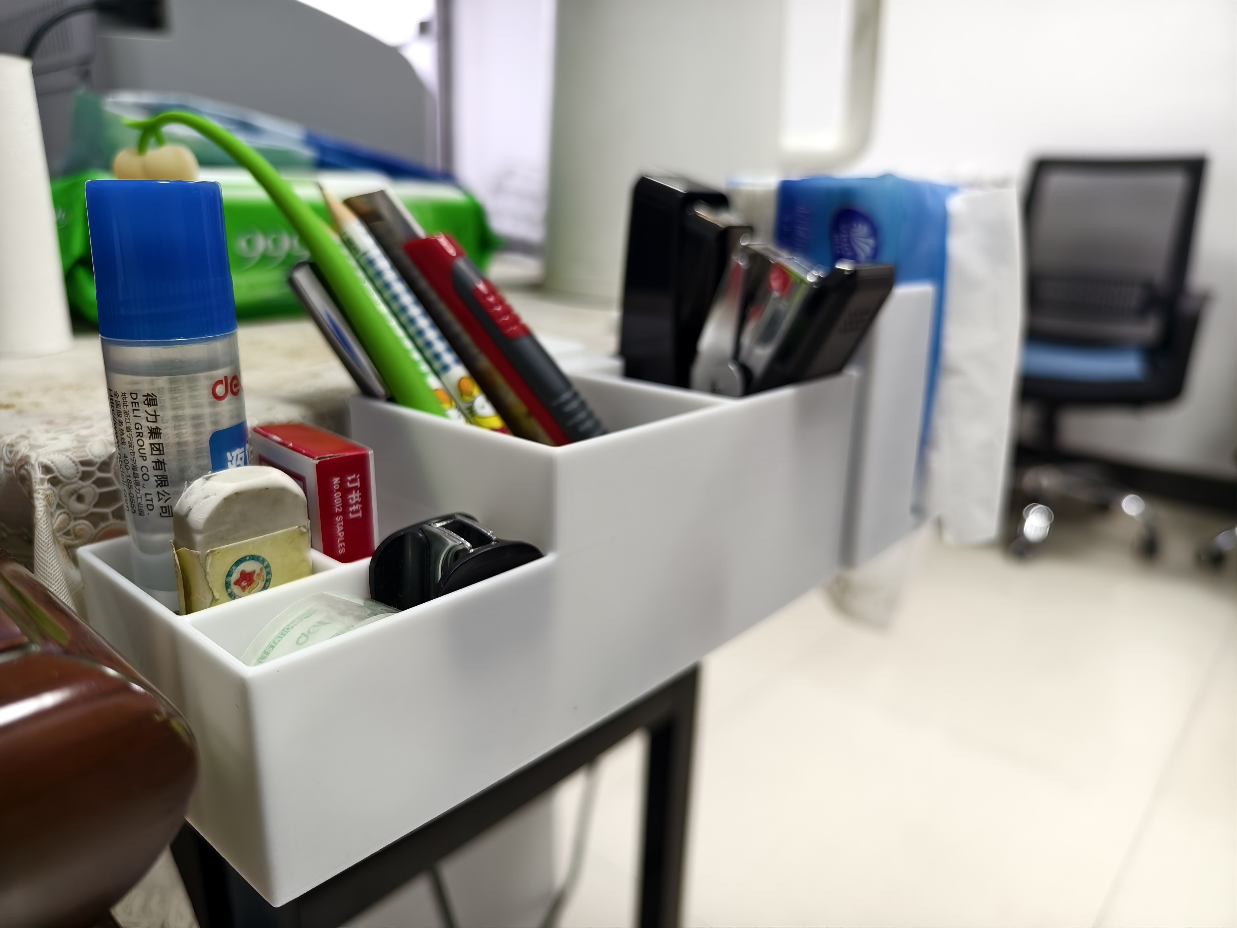 Miniatura 4 do modelo 3D 卡扣扩展模块——桌边C字夹