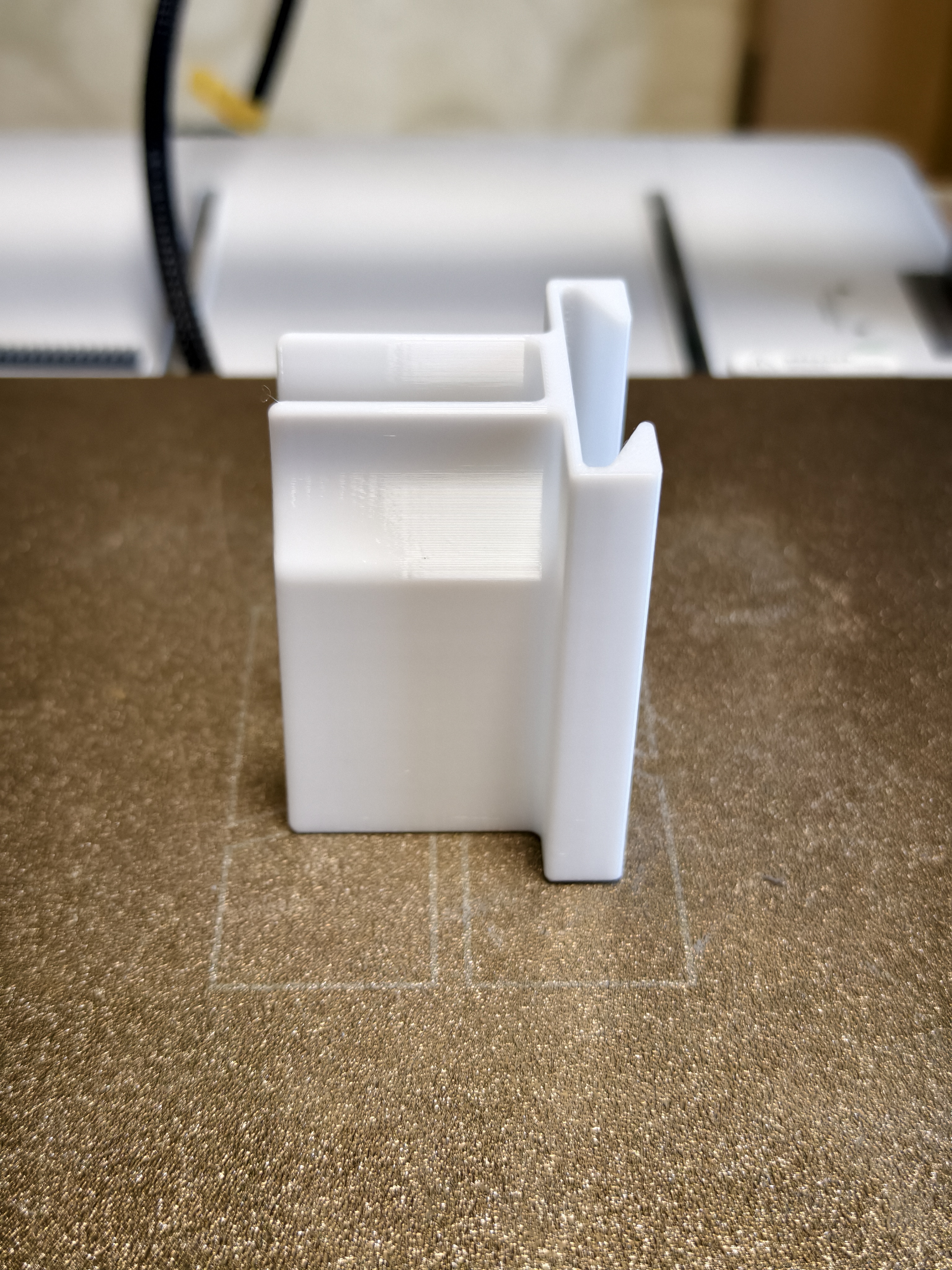 Miniatura 6 do modelo 3D 卡扣扩展模块——桌边C字夹