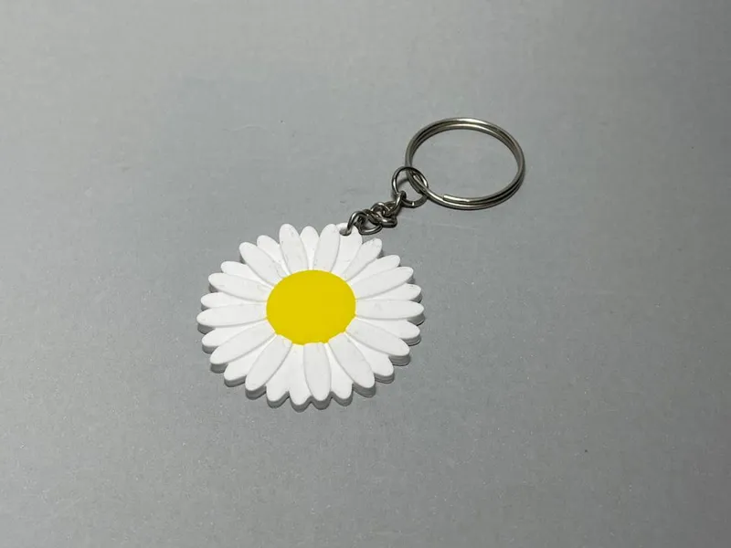 Daisy Flower Keychain