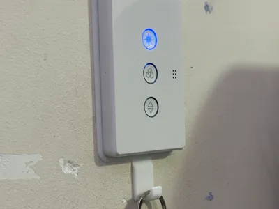 Screwless Key Holder for Light Switch Cover