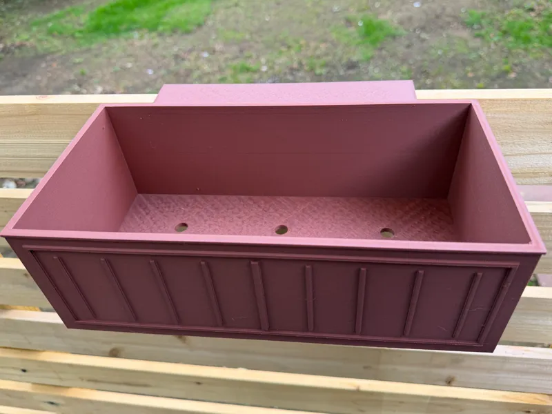 Hook-On Fence Hanging Planter Box