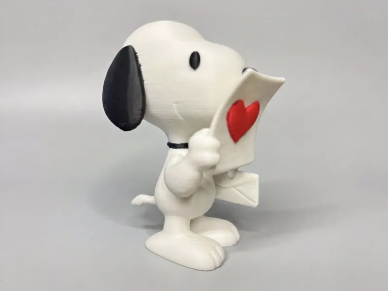 Snoopy with Valentines love letter