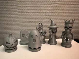 Halloween Chess Set – Creepy & Fun!