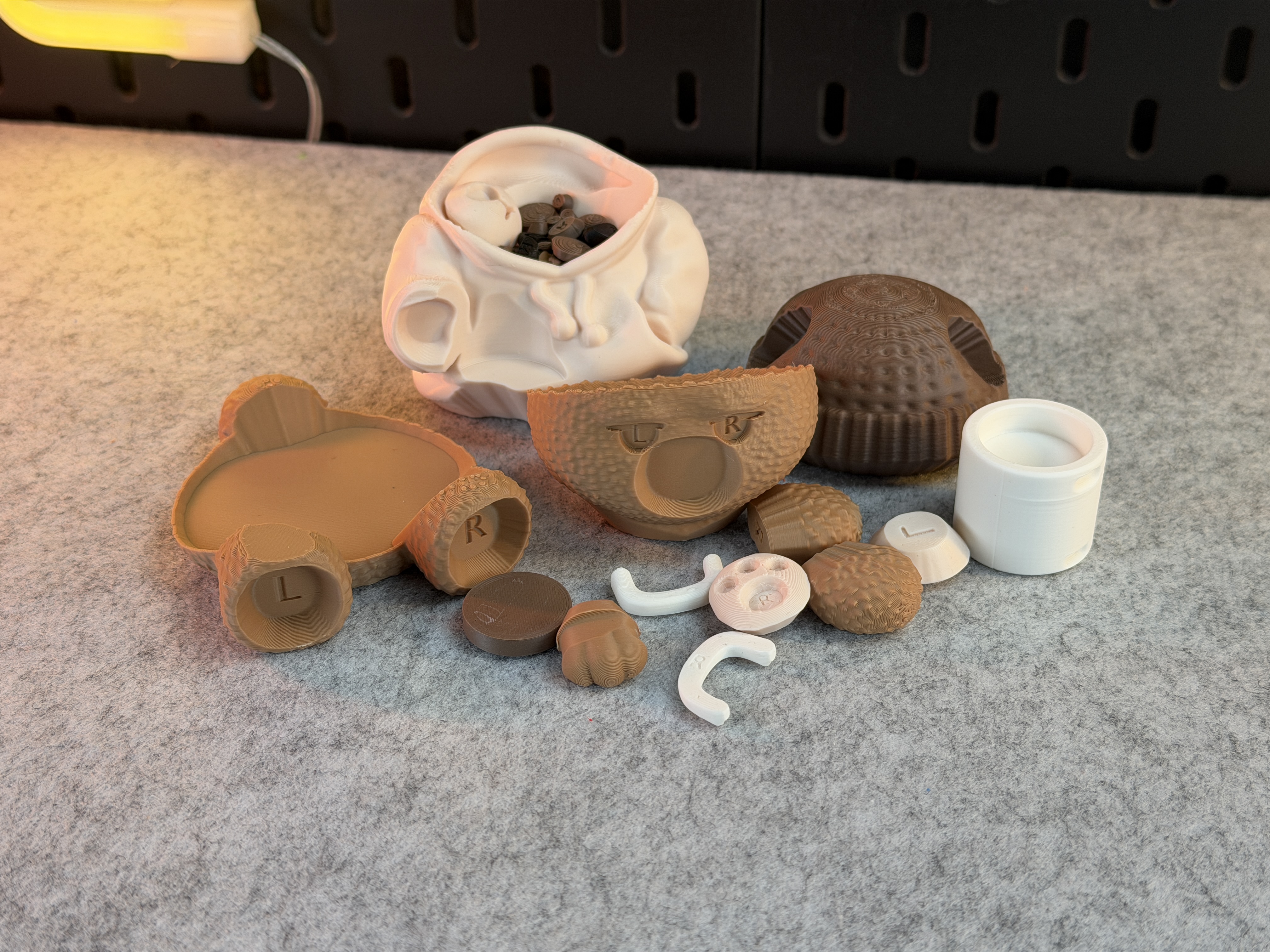 Miniatura 11 do modelo 3D Lazy Teddybear