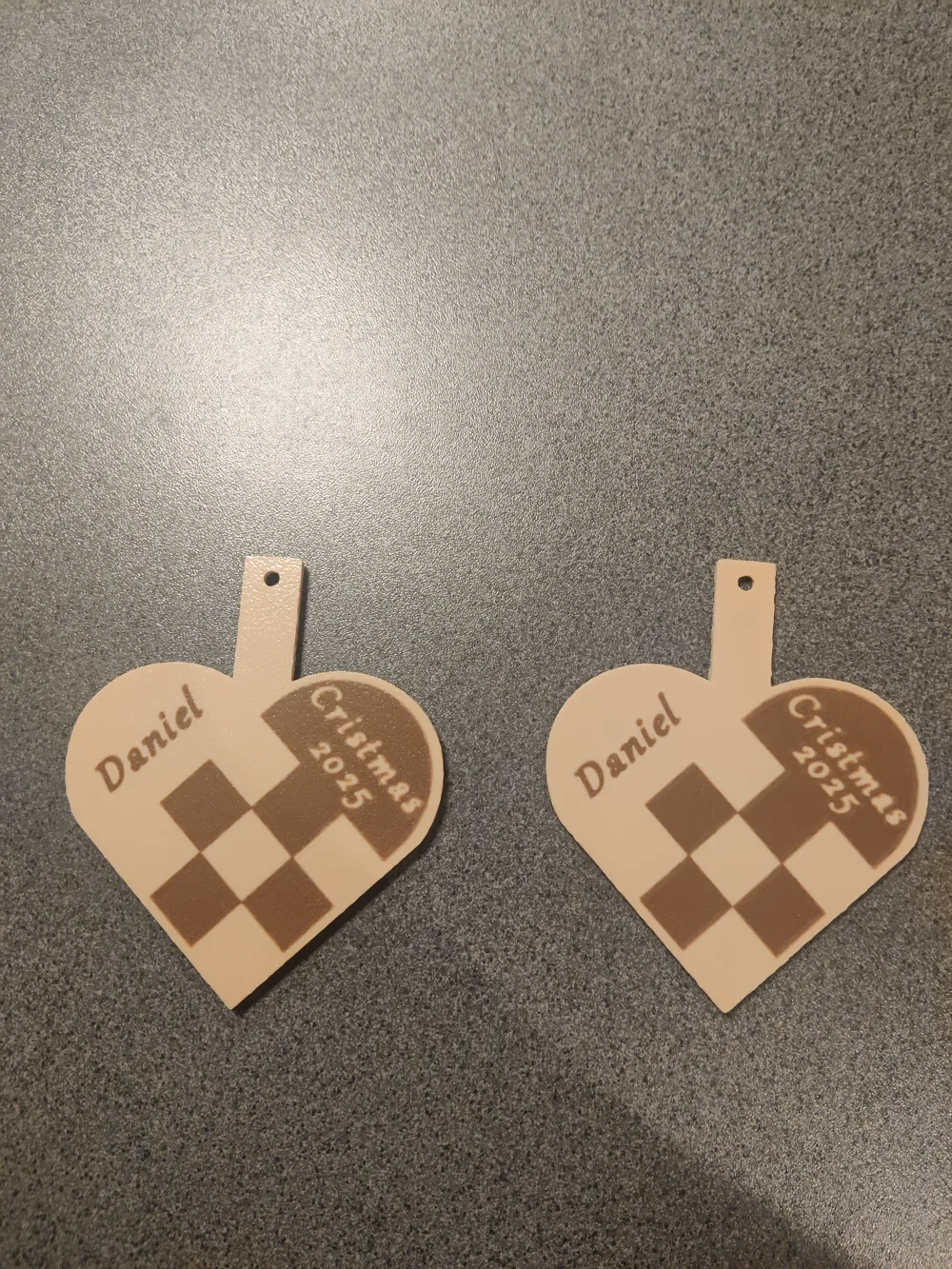 Christmas heart place card by BobZter MakerWorld: Download Free 3D Models