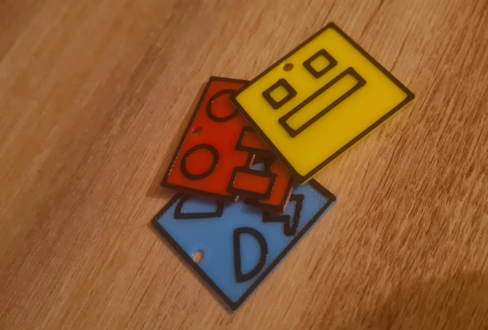 Geometry Dash - Keychain - Free 3D Print Model - MakerWorld