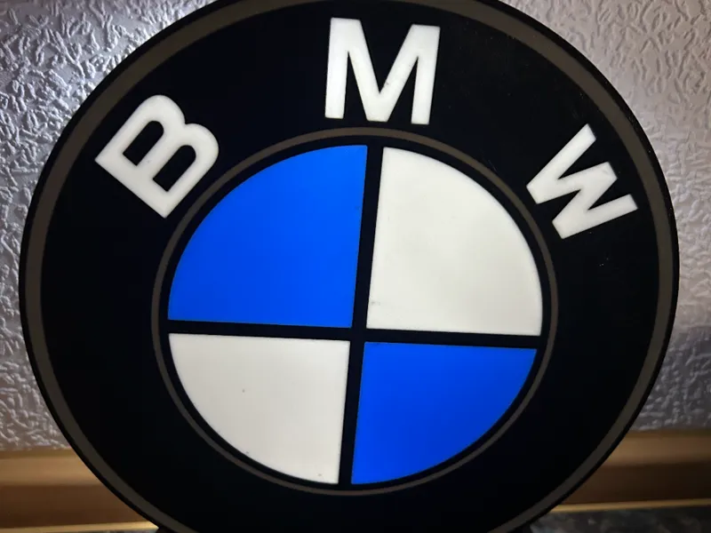 BMW Lightbox with Stand / BMW Lichtbox + Standfuß