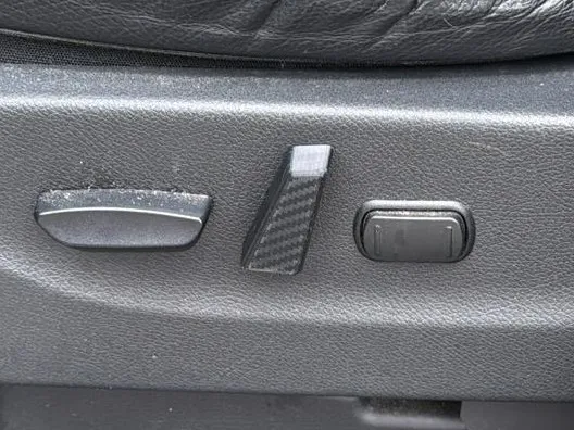 Button for a Mercedes power seat