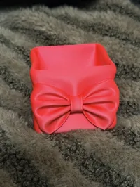 美丽的桌面收纳容器100x99x86mm