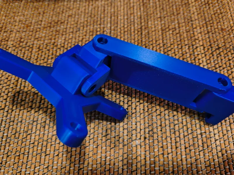 Full Motion Bracket for 75mm VESA Arm