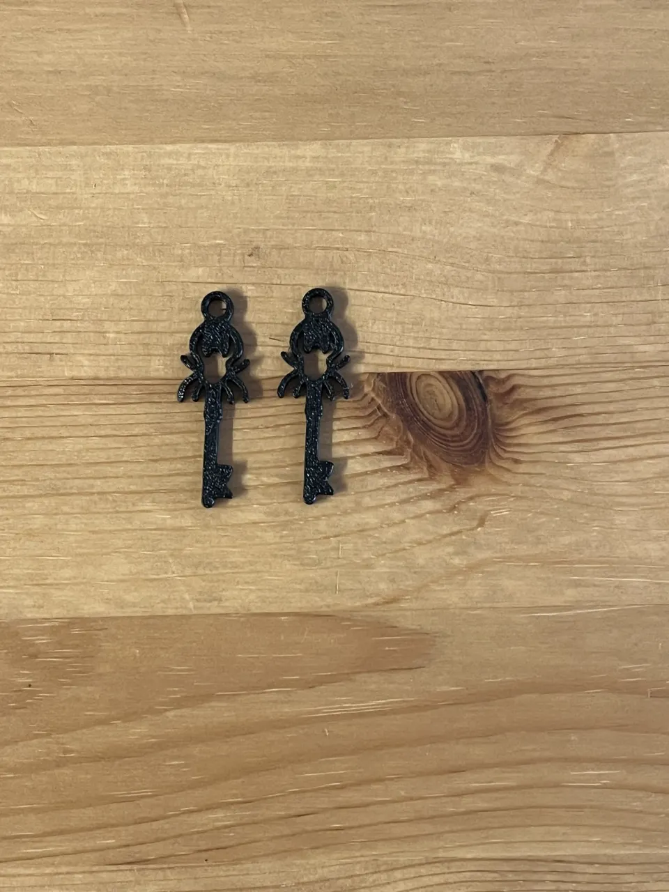 earrings view 2
