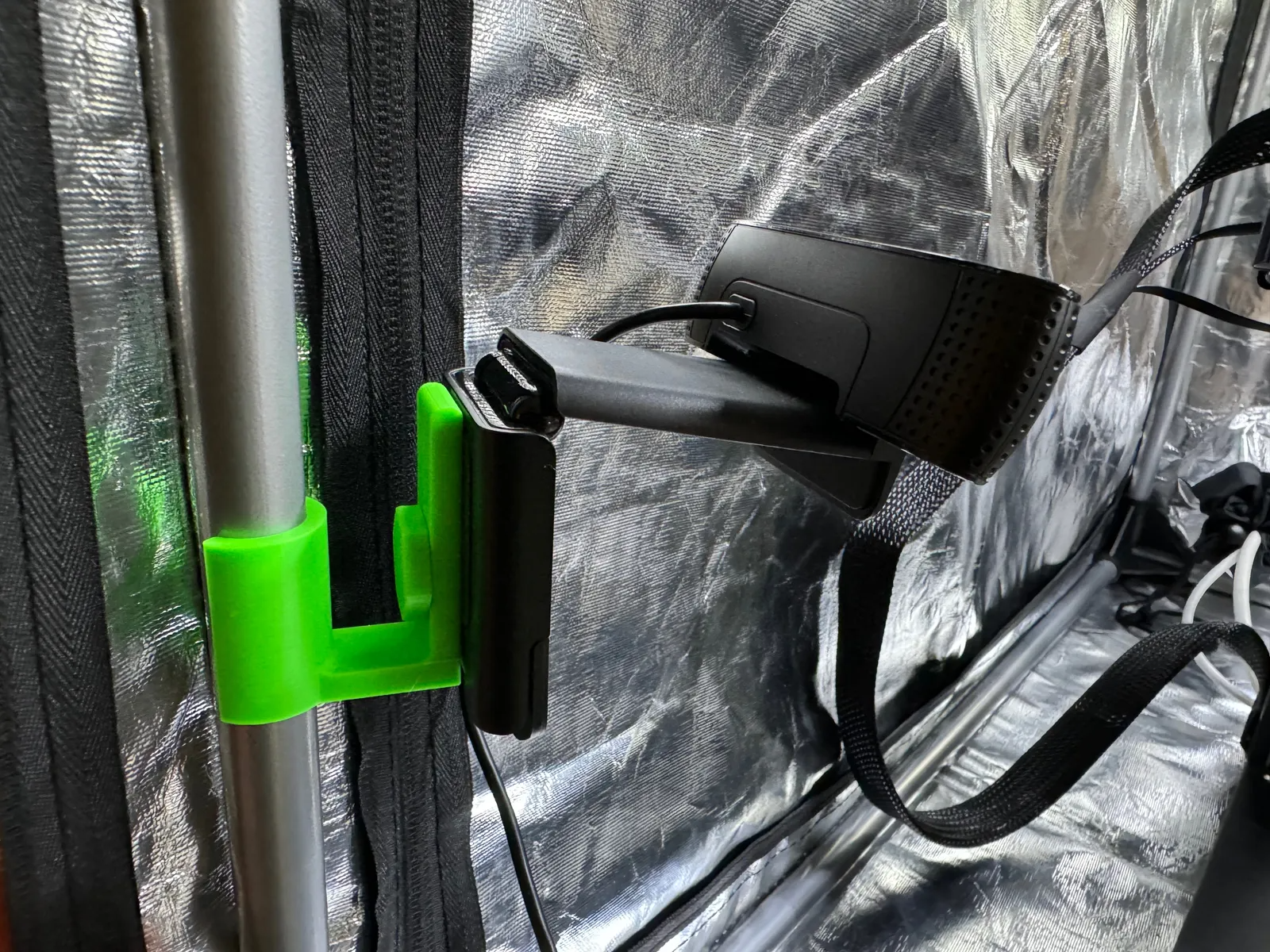 Webcam 3D printer enclosure pole mount