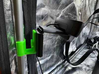 Webcam 3D printer enclosure pole mount