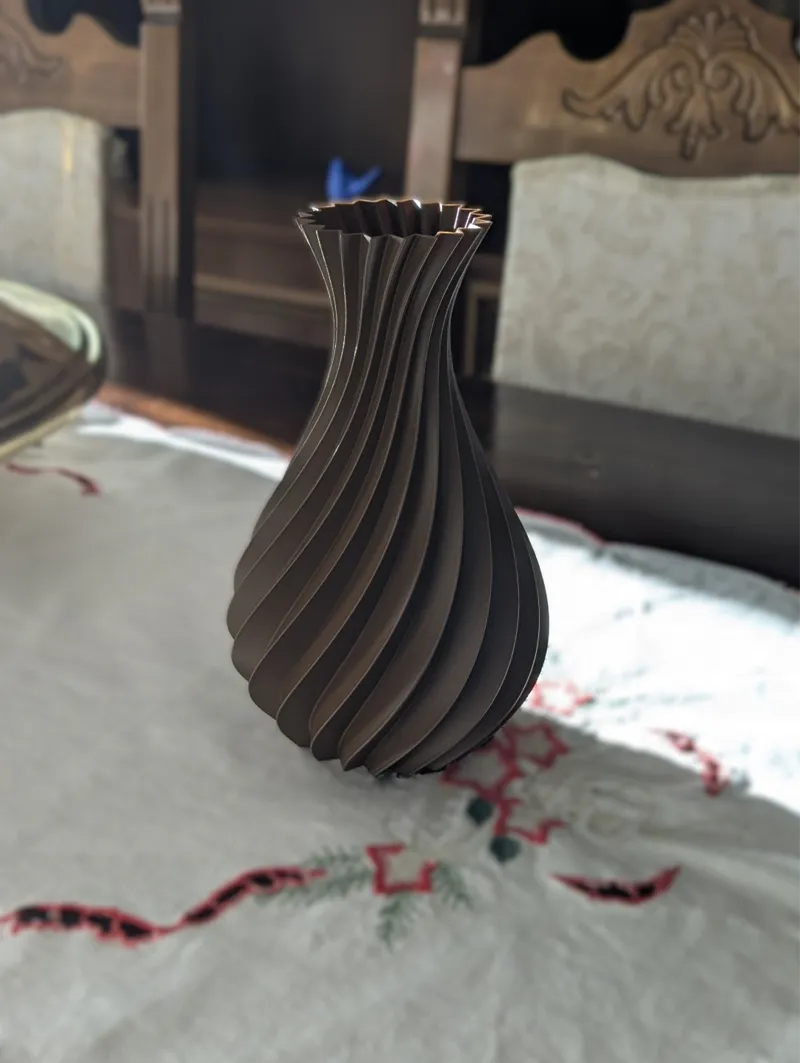 Vase - Twisted Vase