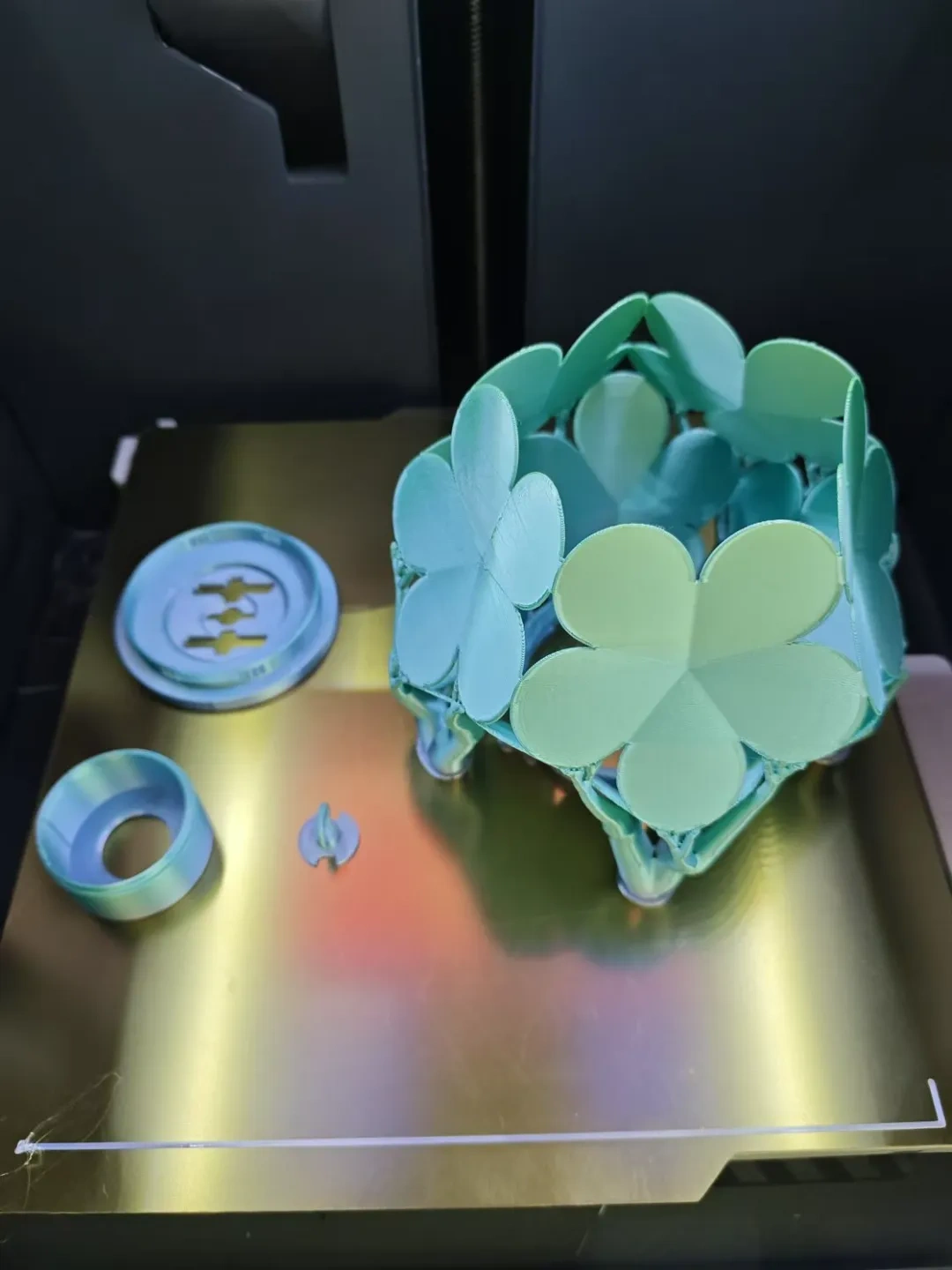 Miniatura 4 do modelo 3D 柏拉图多面体花瓣灯笼——十瓣光庭