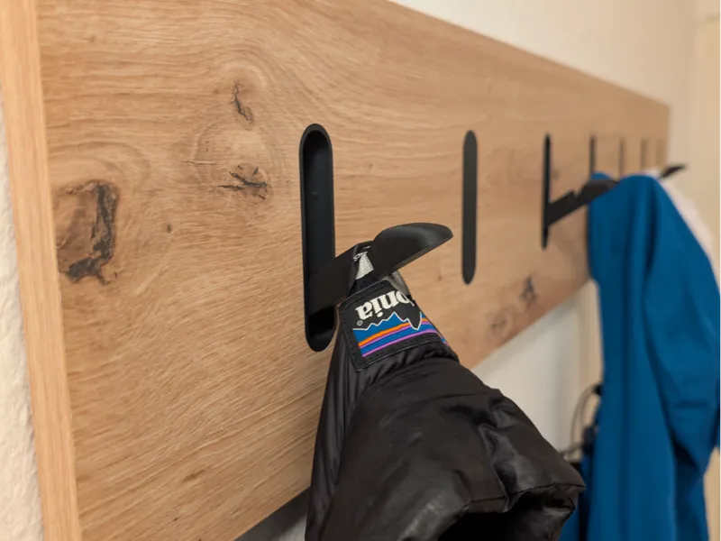 Wardrobe foldable Coat Hooks DIY - Router needed