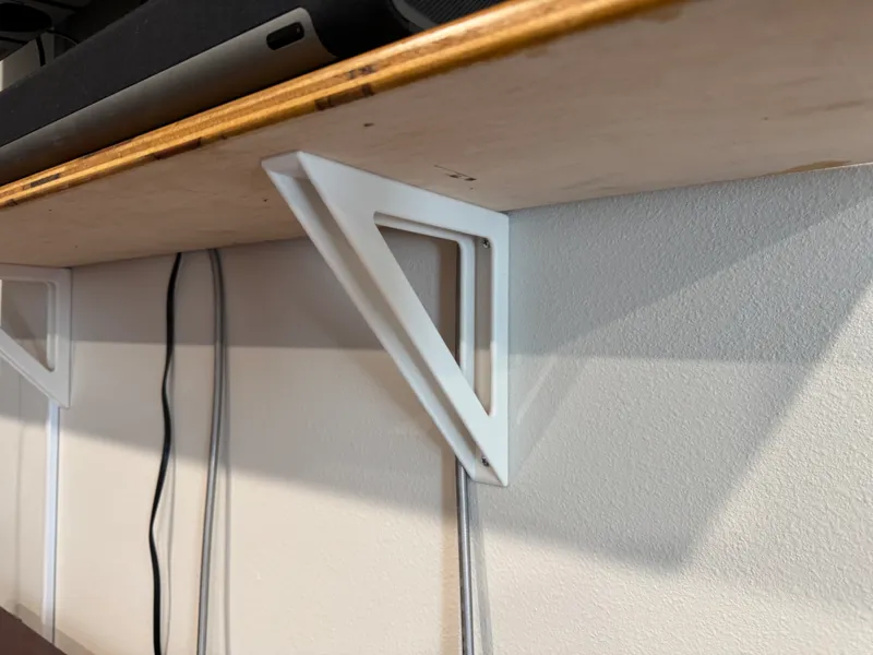 Simple Strong Shelf bracket 8"