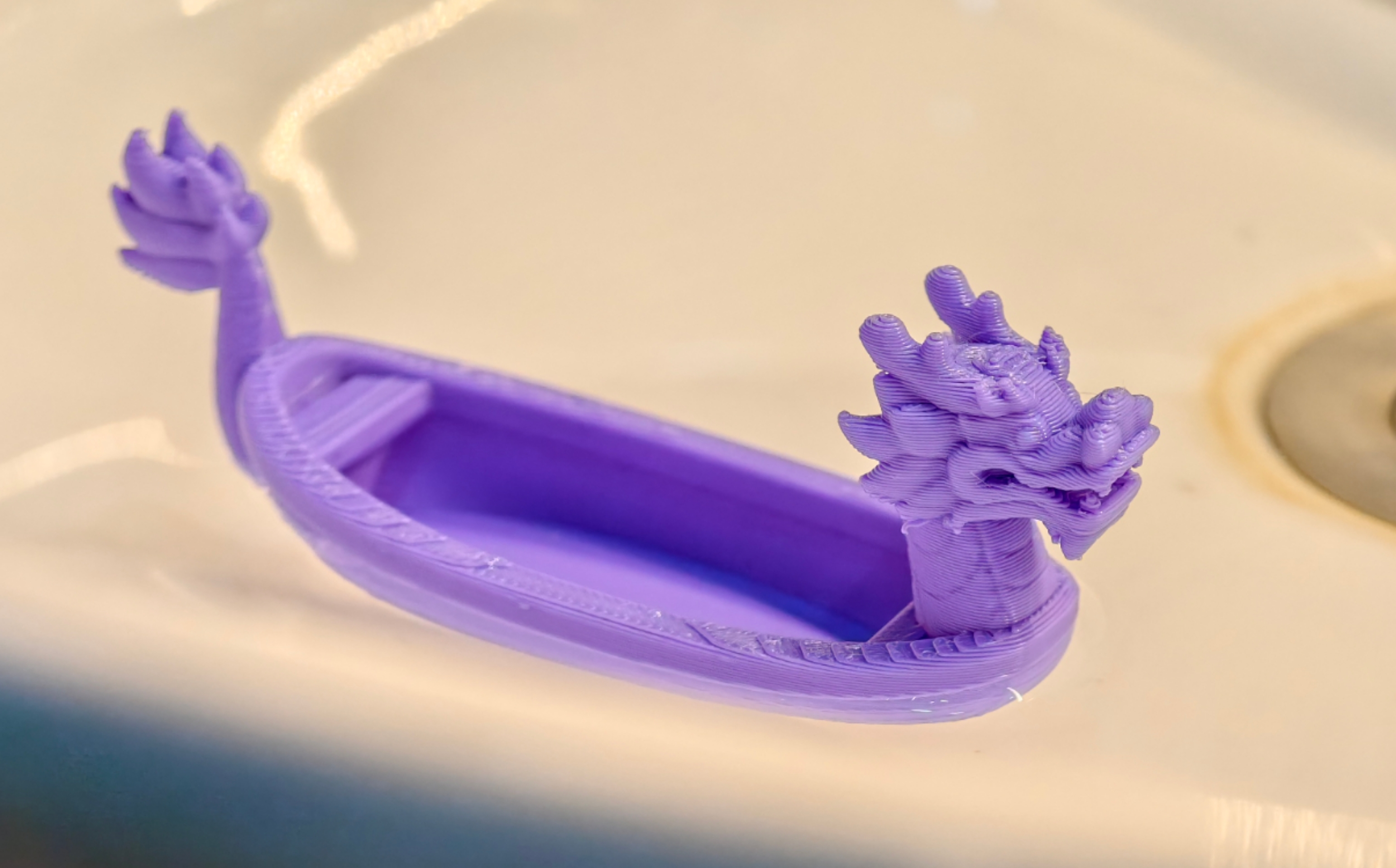 Miniatura 3 do modelo 3D 可以浮在水上的龙舟