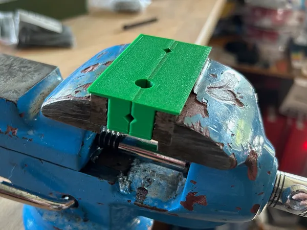 https://makerworld.bblmw.com/makerworld/model/US7a36fb93bf8b77/design/2025-06-17_0f6c1e4f1bdd58.jpg