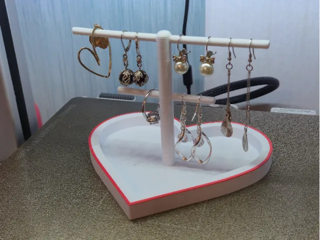 Valentines Schmuckständer Ohrringe