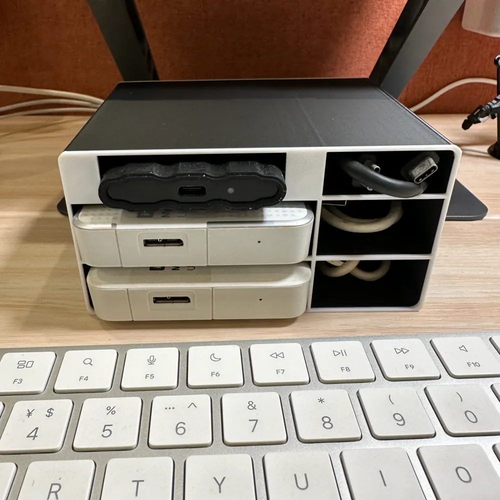 Hard drive storage box by jayz makerworld