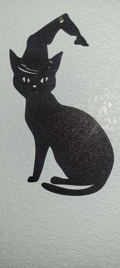 Halloween cat with witch hat wall art - Free 3D Print Model - MakerWorld