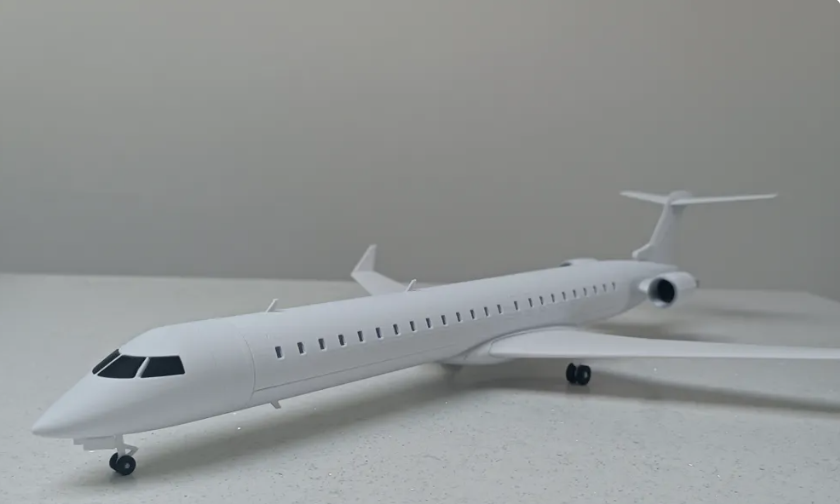 Miniatura 2 do modelo 3D CRJ-900