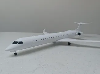 CRJ-900