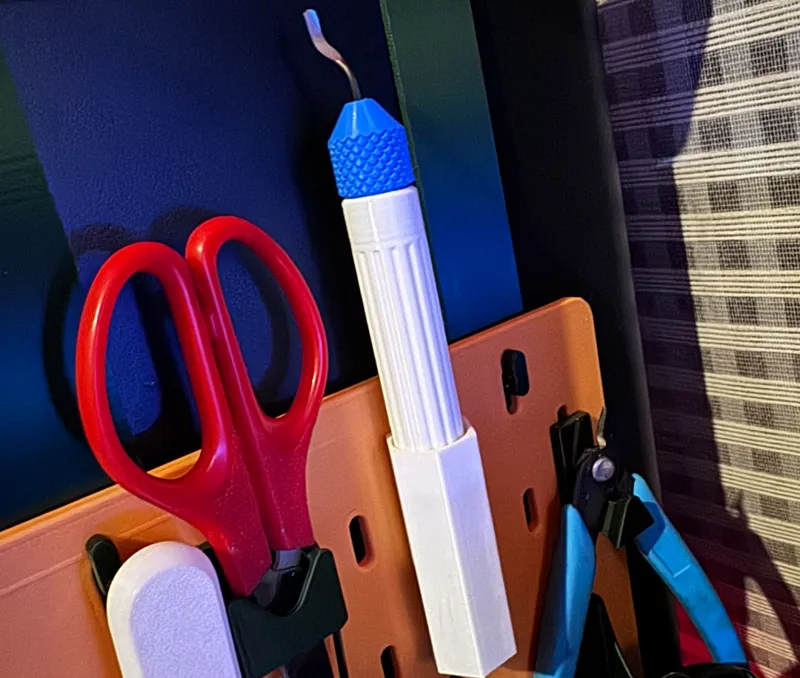 skadis deburring tool holder
