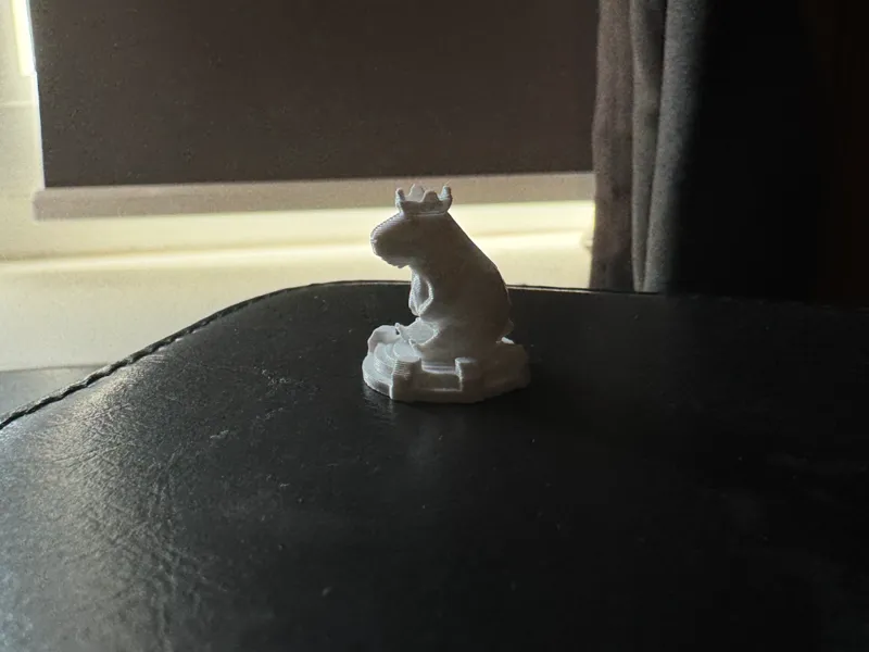 Low-Poly King Capybara (Fast Print & No Supports)