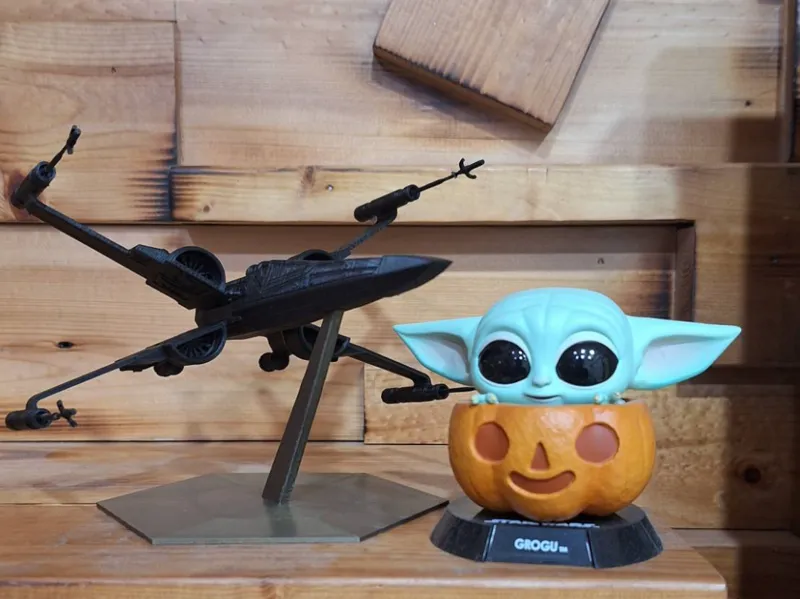 T-70 X-WING Starfighter All-in-one print