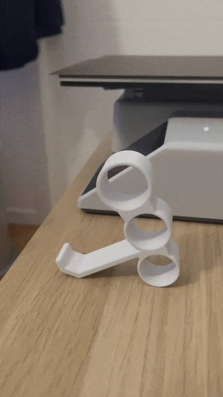 Pinky Saver & Phone stand view 3