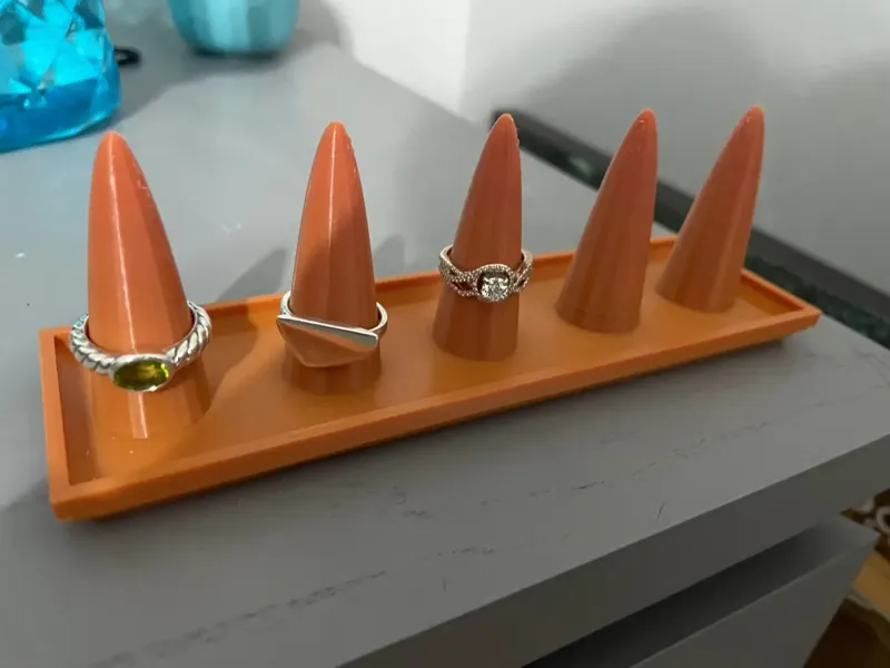 5 Ring Holder