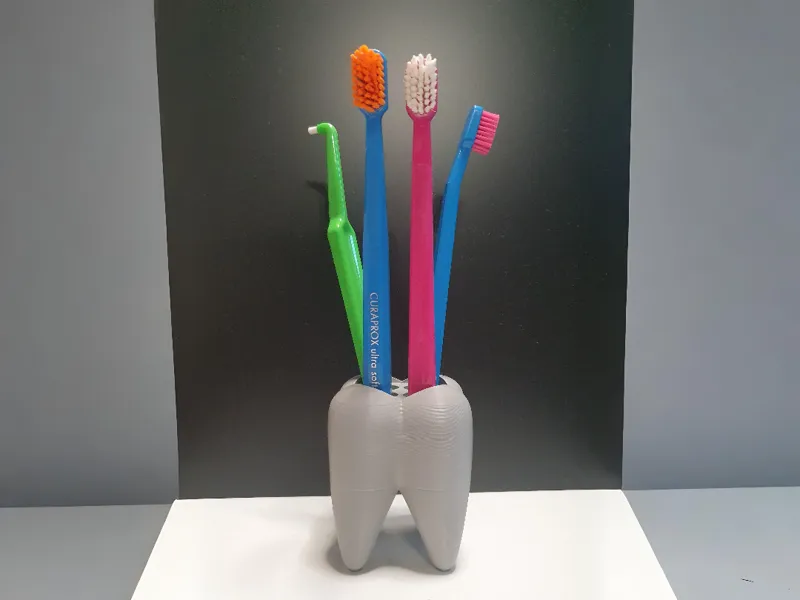 Toothbrush Holder – Minimal Tooth Design