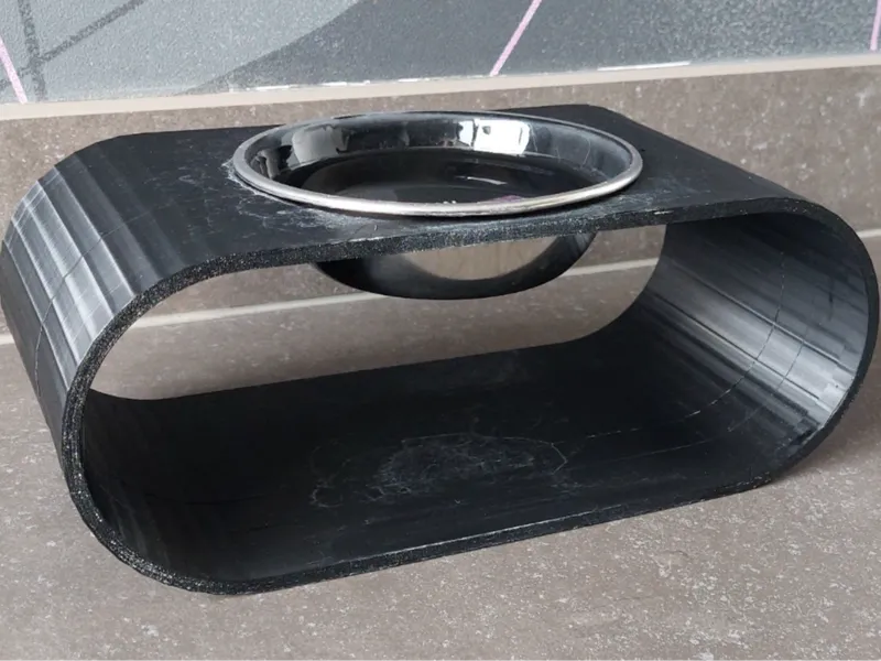 Animal bowl holder