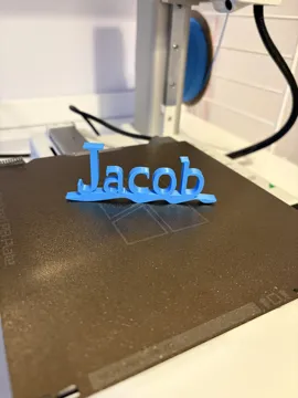 Soporte: Jacob — vista de referencia 3