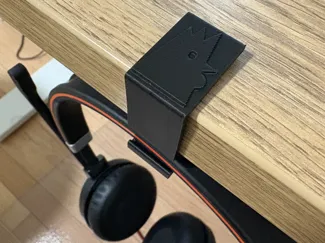 Headphone Holder With Chicken Head Logo