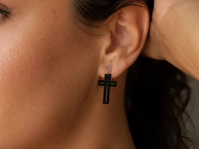 Hollow Cross Earrings 20 minutes print