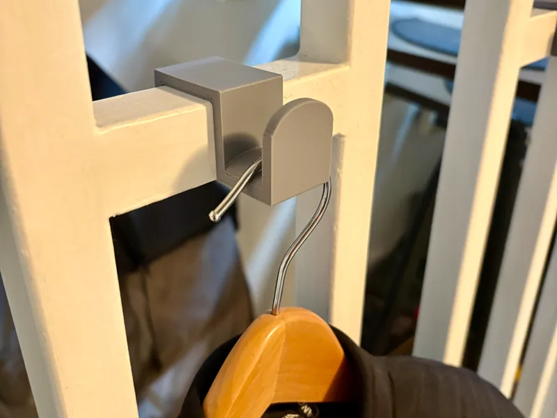 Haken für Treppengeländer