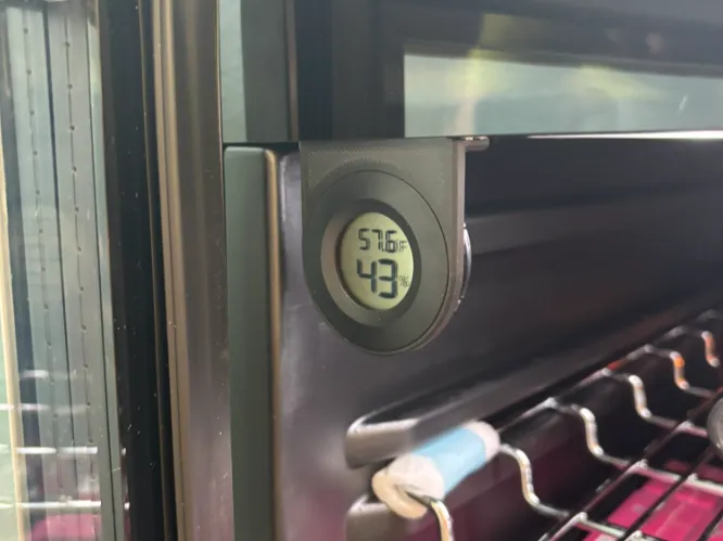Simple Hygrometer / Thermometer Mount - 90 degrees
