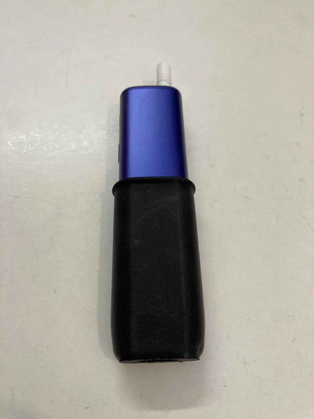 IQOS ILUMA i ONE Cover for better grip - Free 3D Print Model - MakerWorld