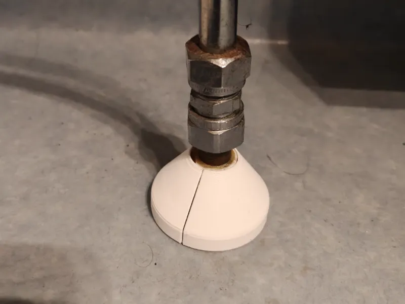 Bathroom pipe cover