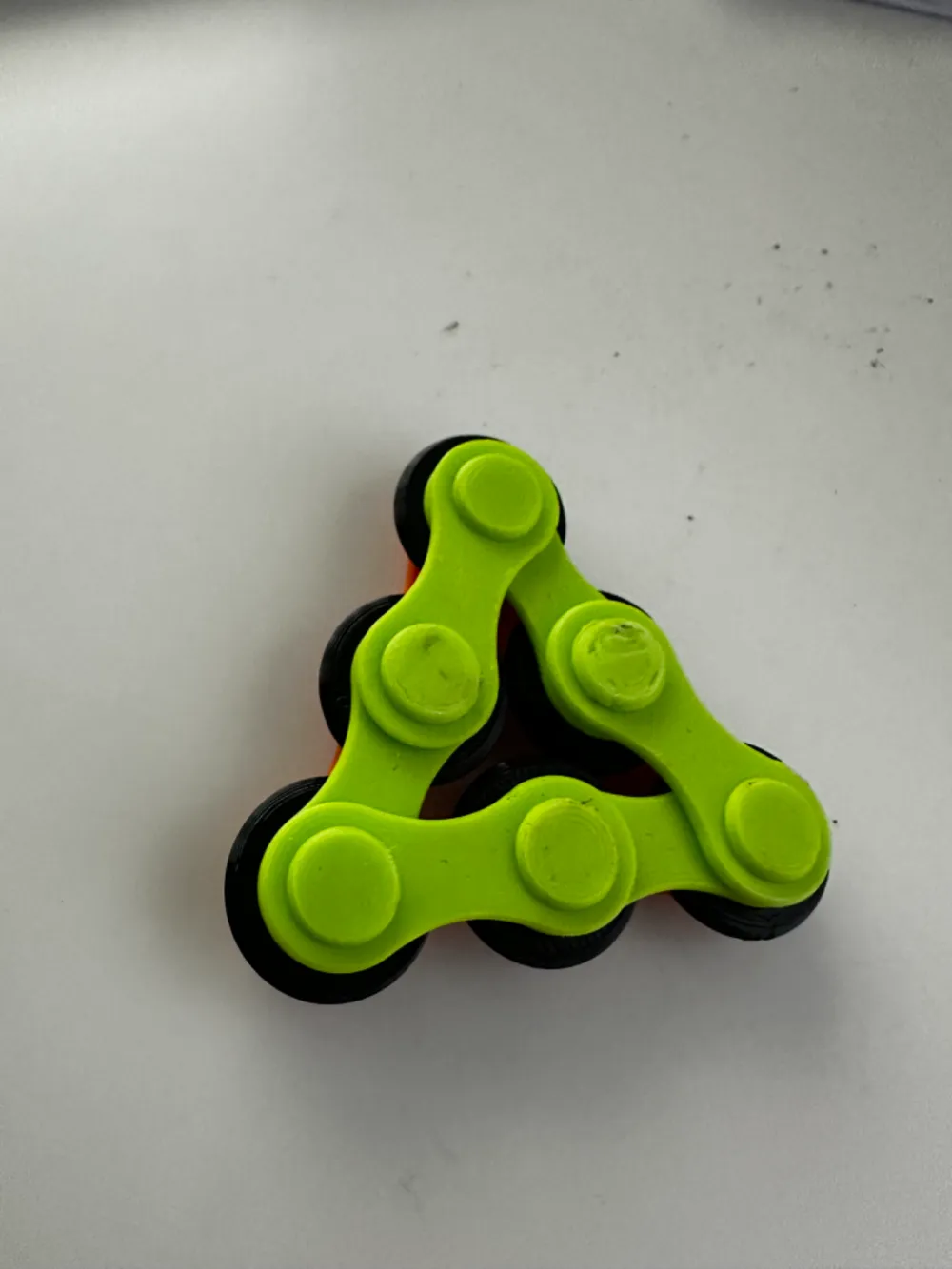 Chain fidget by lukasglowinski - MakerWorld