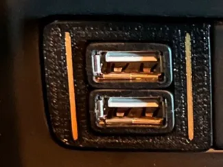 VW T5 Multivan Blind cap with USB