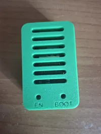 Boîtier pour carte ESP32 avec fentes pour câbles — photo 5